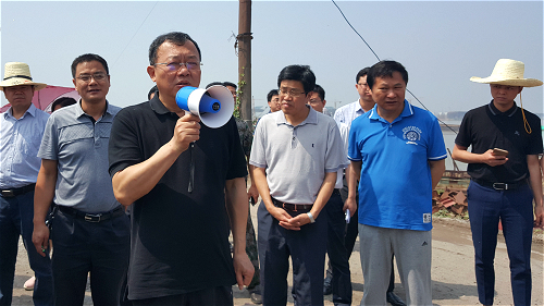 南昌县委辅导亲临现场督促领导征地拆迁工作